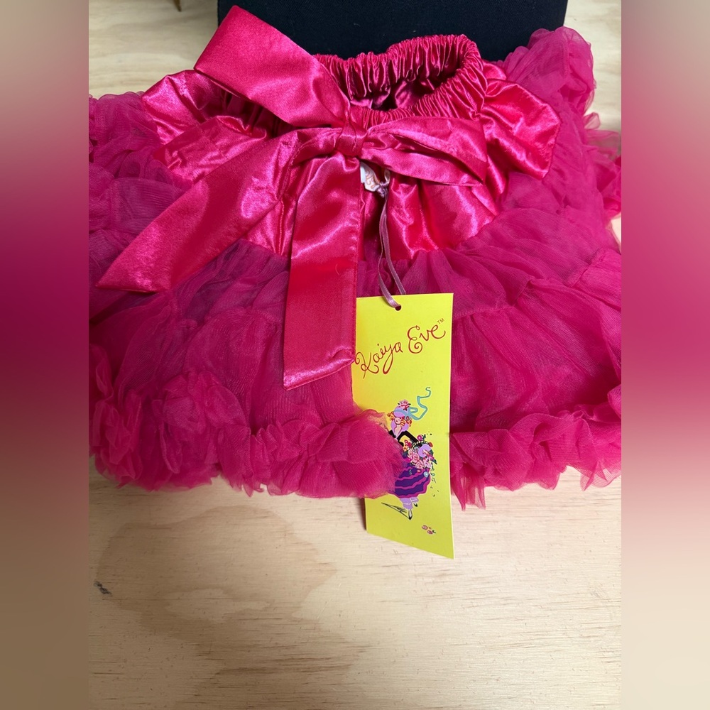 Girls pink tutu